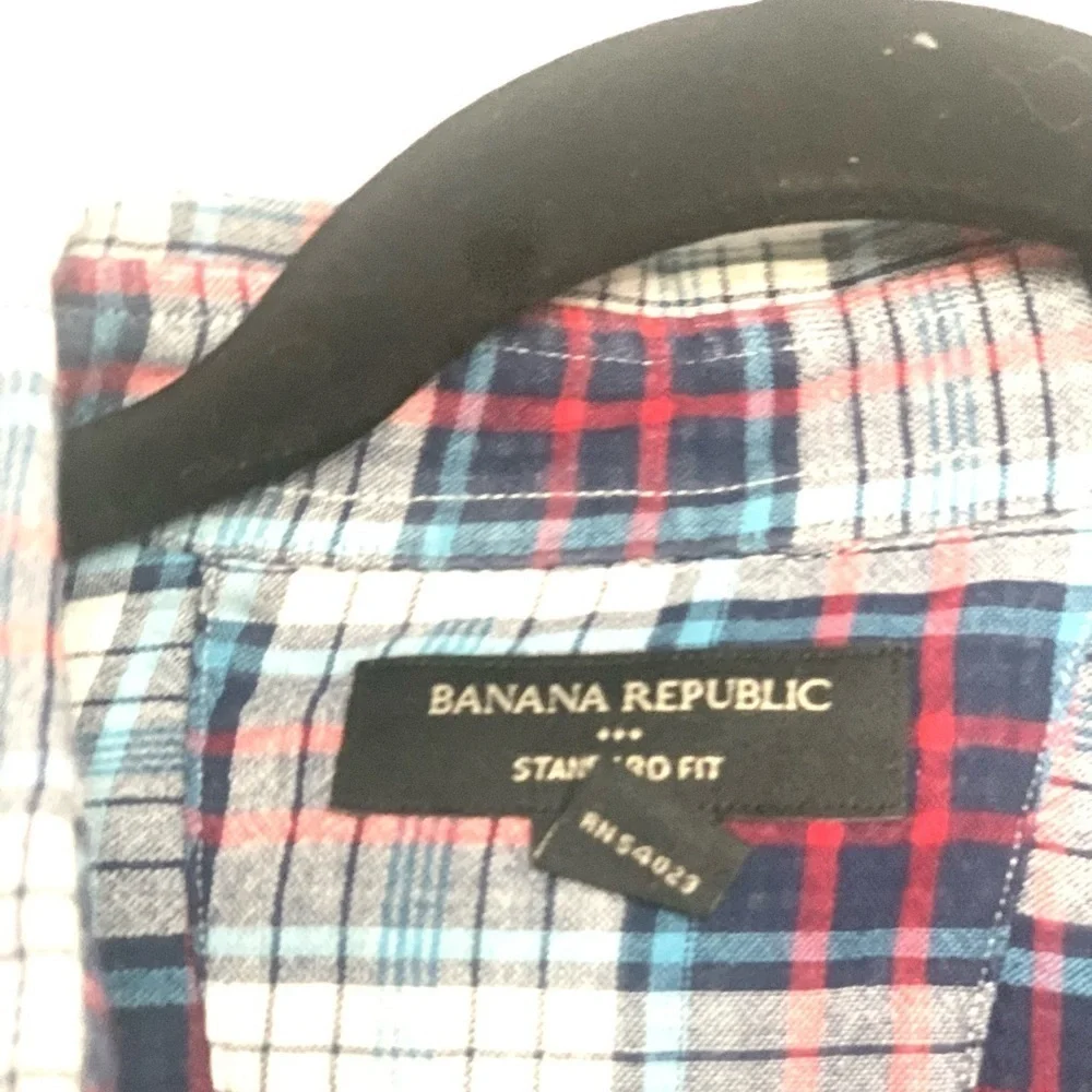 Banana Republic mens standard fit long sleeve shirt size large
